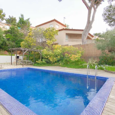 Azur Vila *